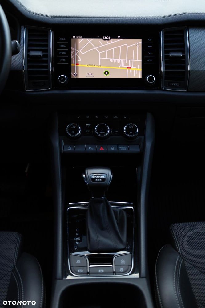 Skoda Kodiaq 2.0 TDI 4x4 Style DSG 7os - 14