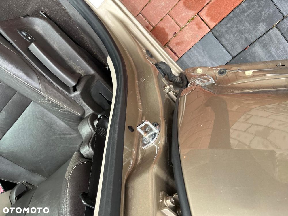 Renault Grand Scenic - 21