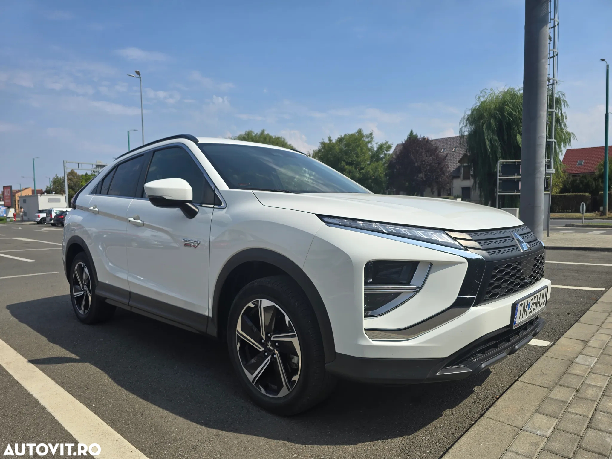 Mitsubishi Eclipse-Cross Plug-In Hybrid 4WD Basis - 7