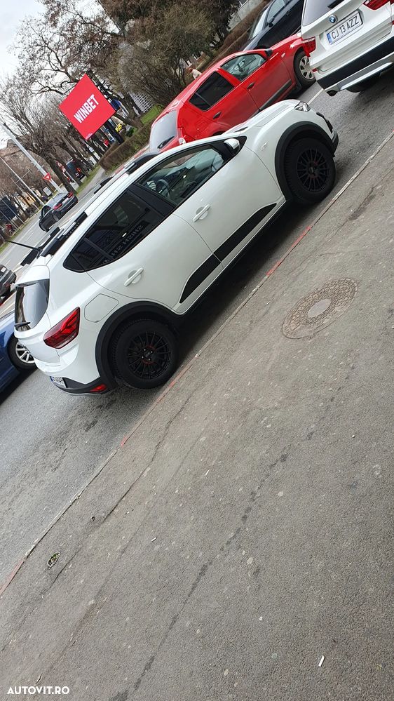 Dacia Sandero TCe 90 MT6 Comfort - 4