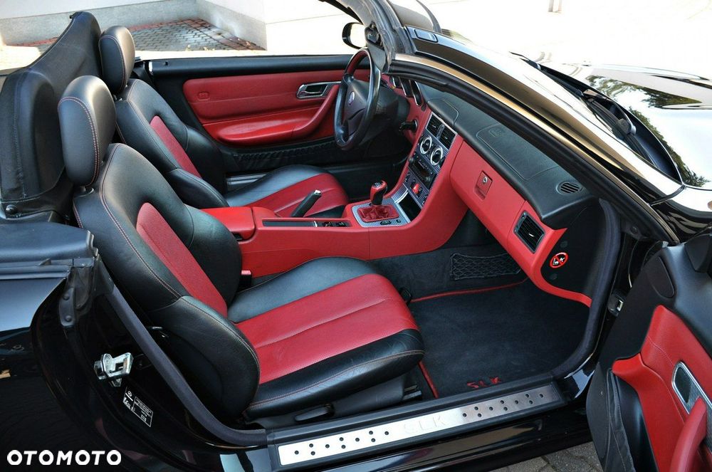 Mercedes-Benz SLK - 22