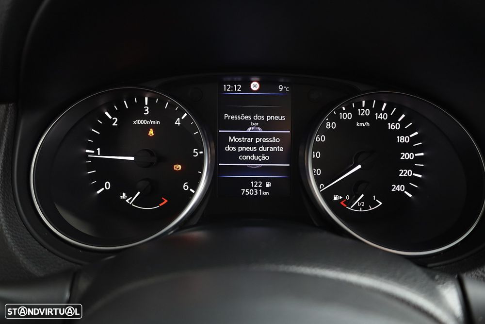 Nissan Qashqai 1.5 dCi N-Connecta J18 - 47