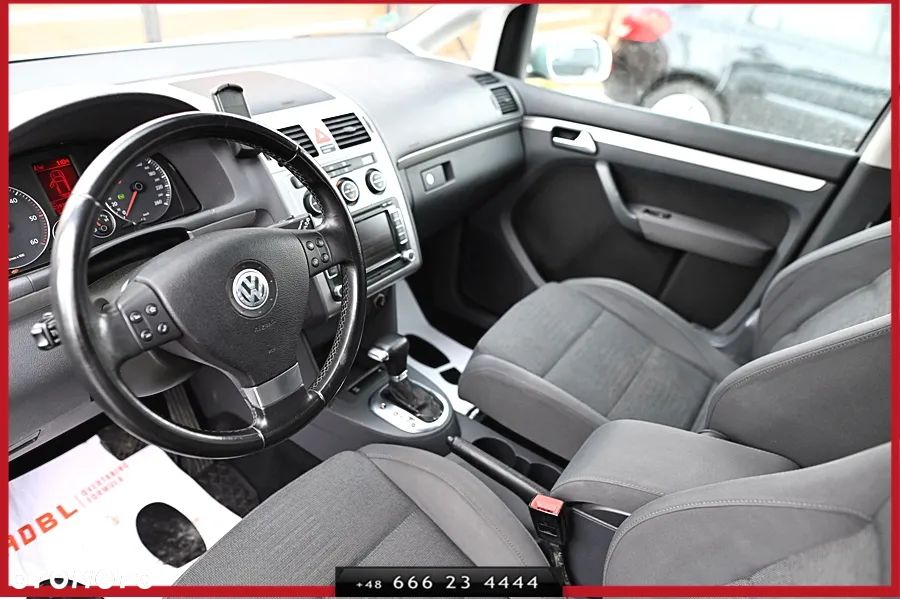 Volkswagen Touran 2.0 TDI DPF DSG Goal - 19