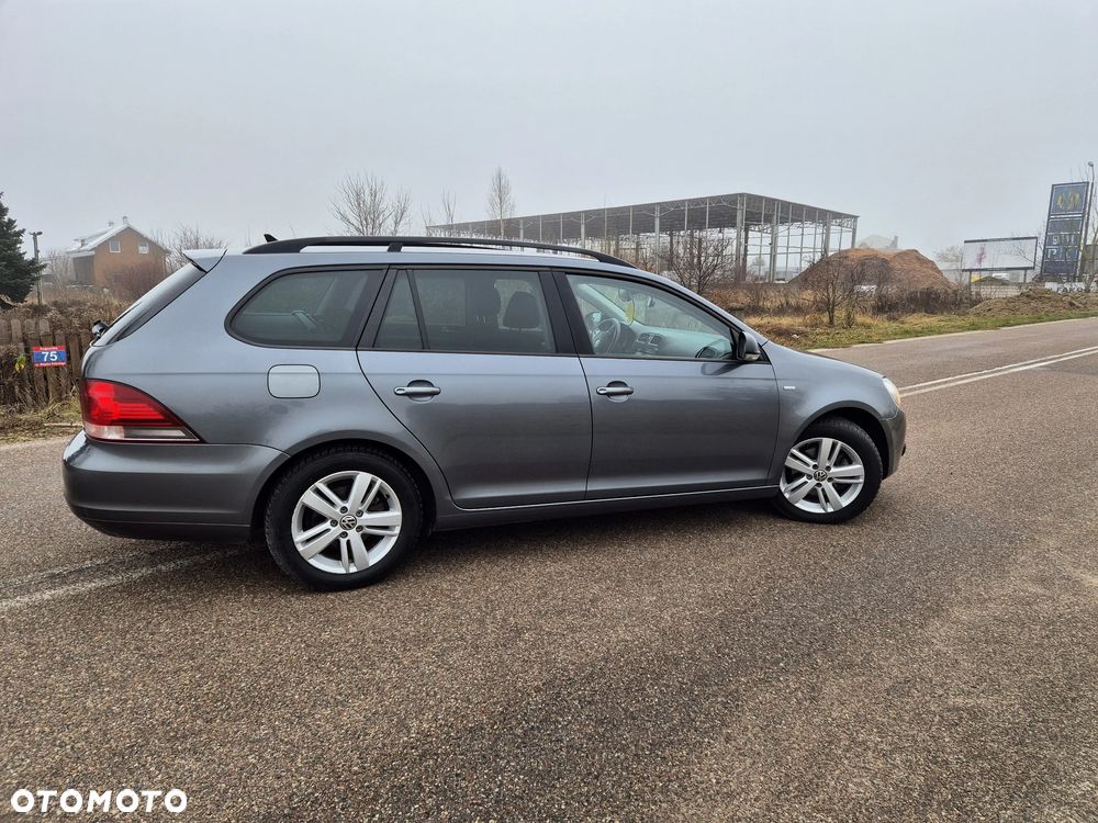 Volkswagen Golf 1.6 TDI BlueMot Comfortline - 4