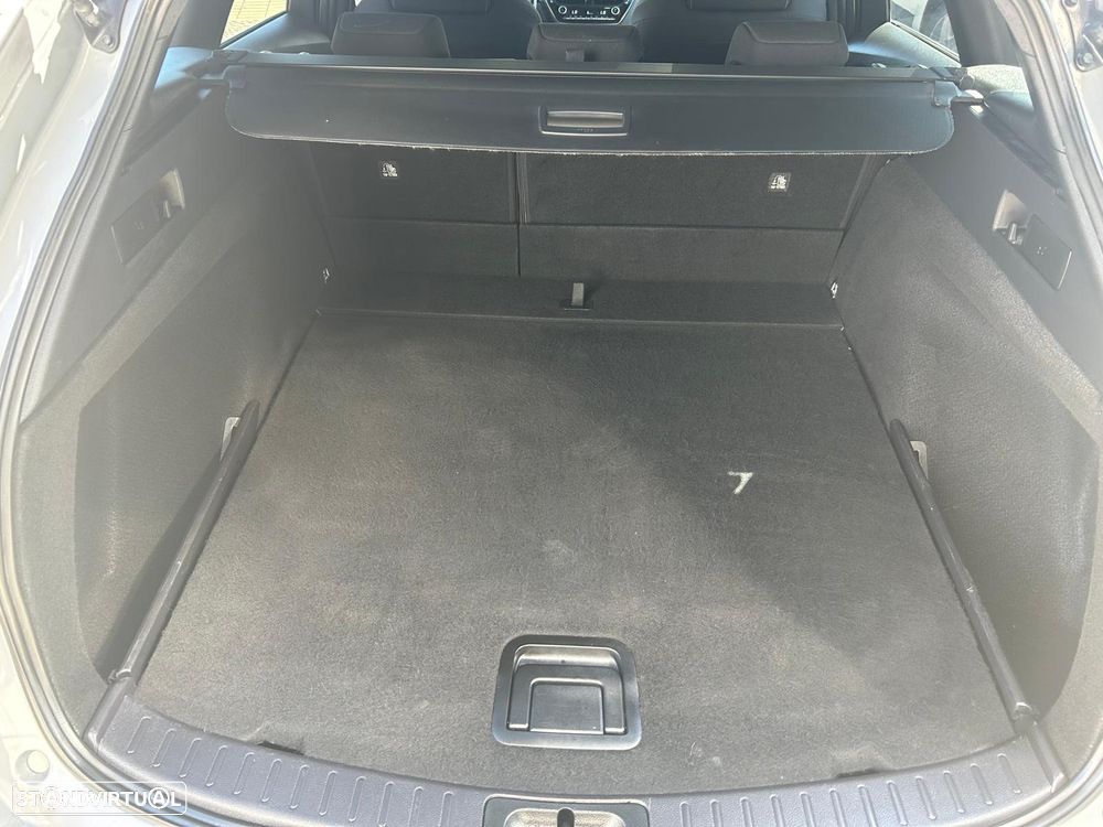 Toyota Corolla Touring Sports 1.8 Hybrid Comfort - 16