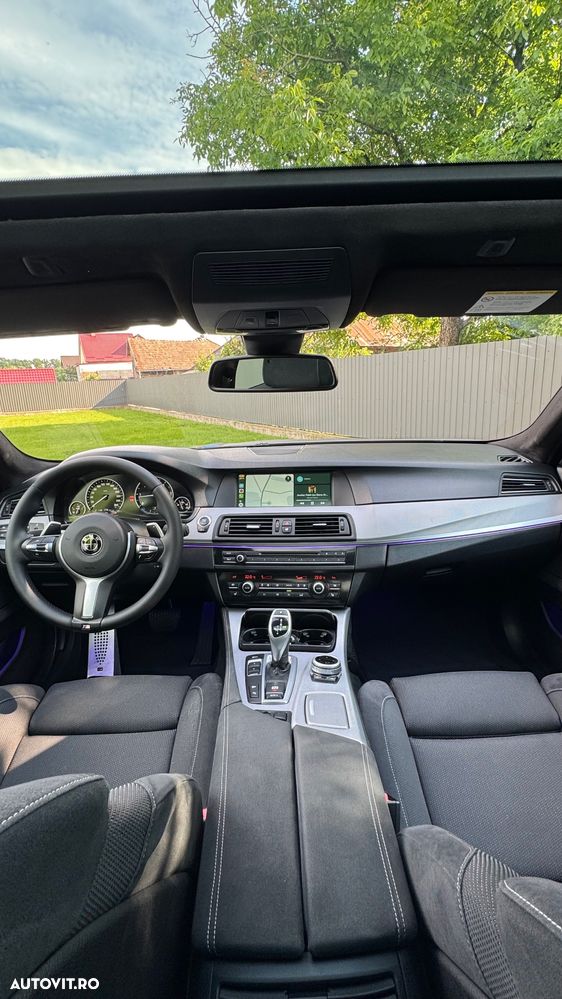 BMW Seria 5 525d xDrive - 3