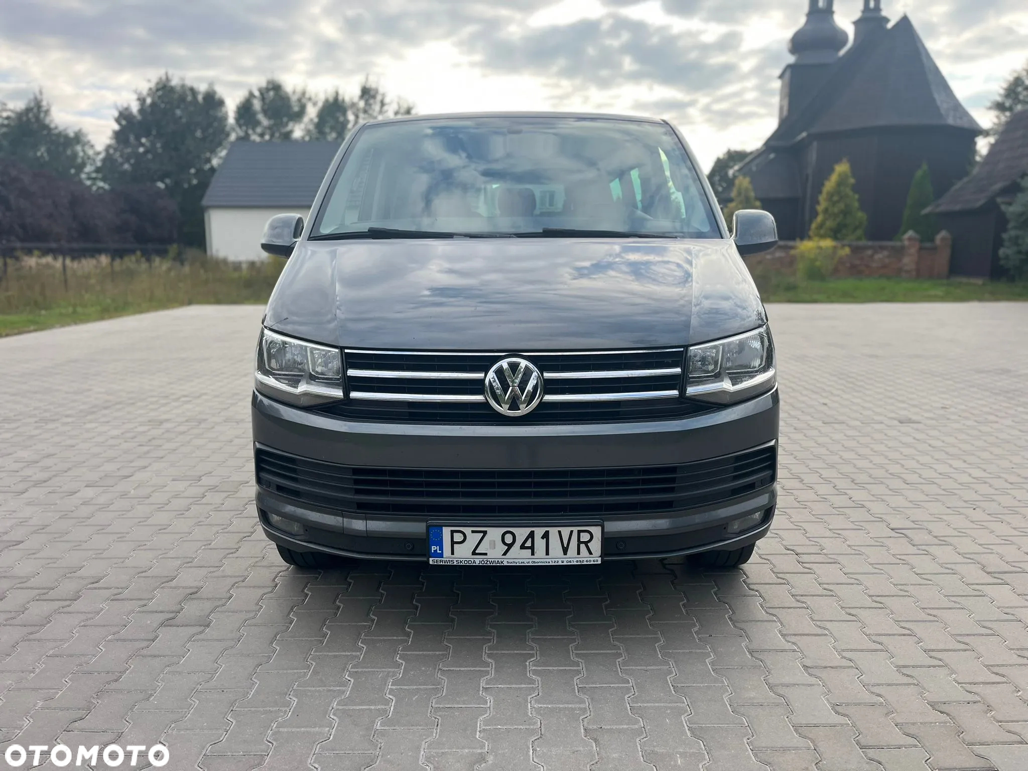 Volkswagen Caravelle 2.0 TDI L2 Comfortline - 4