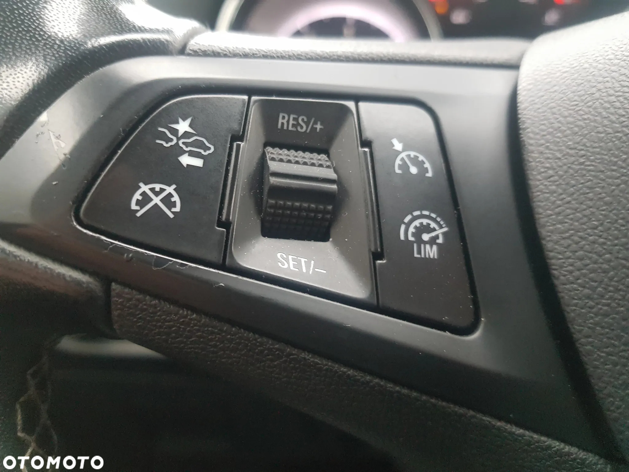 Opel Astra V 1.5 CDTI GS Line S&S - 25