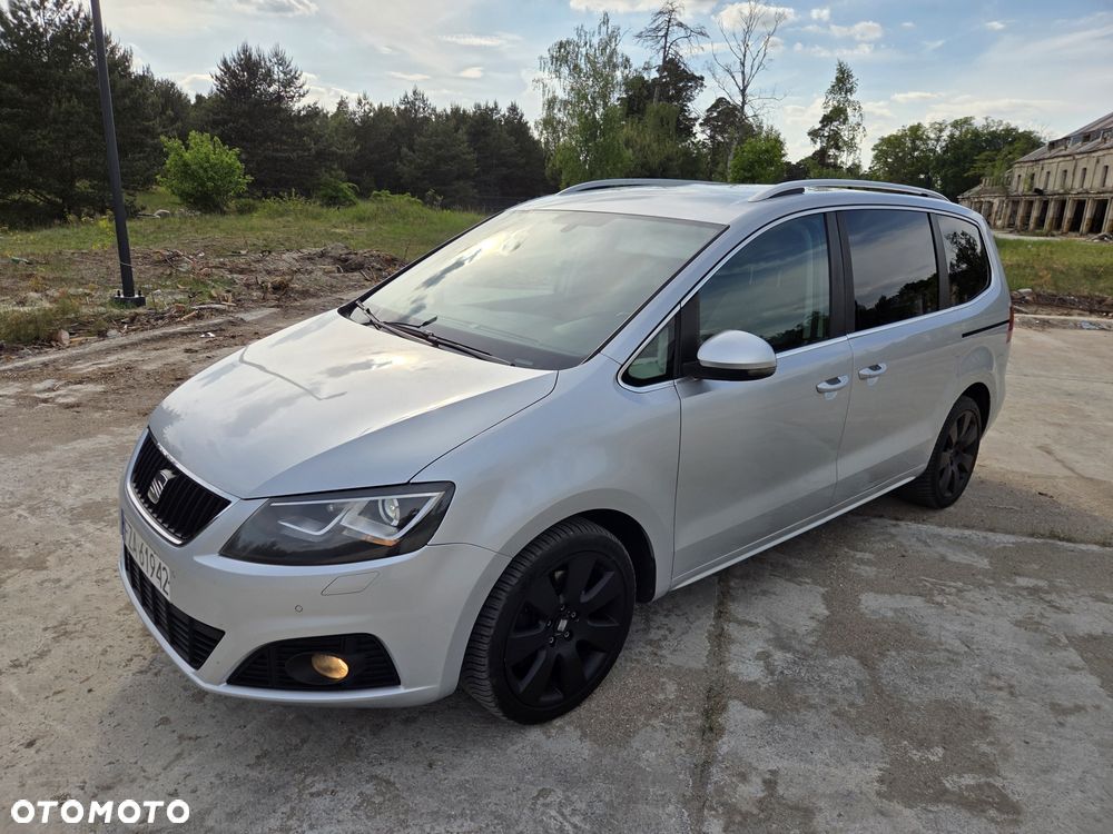 Seat Alhambra 2012 photo 2