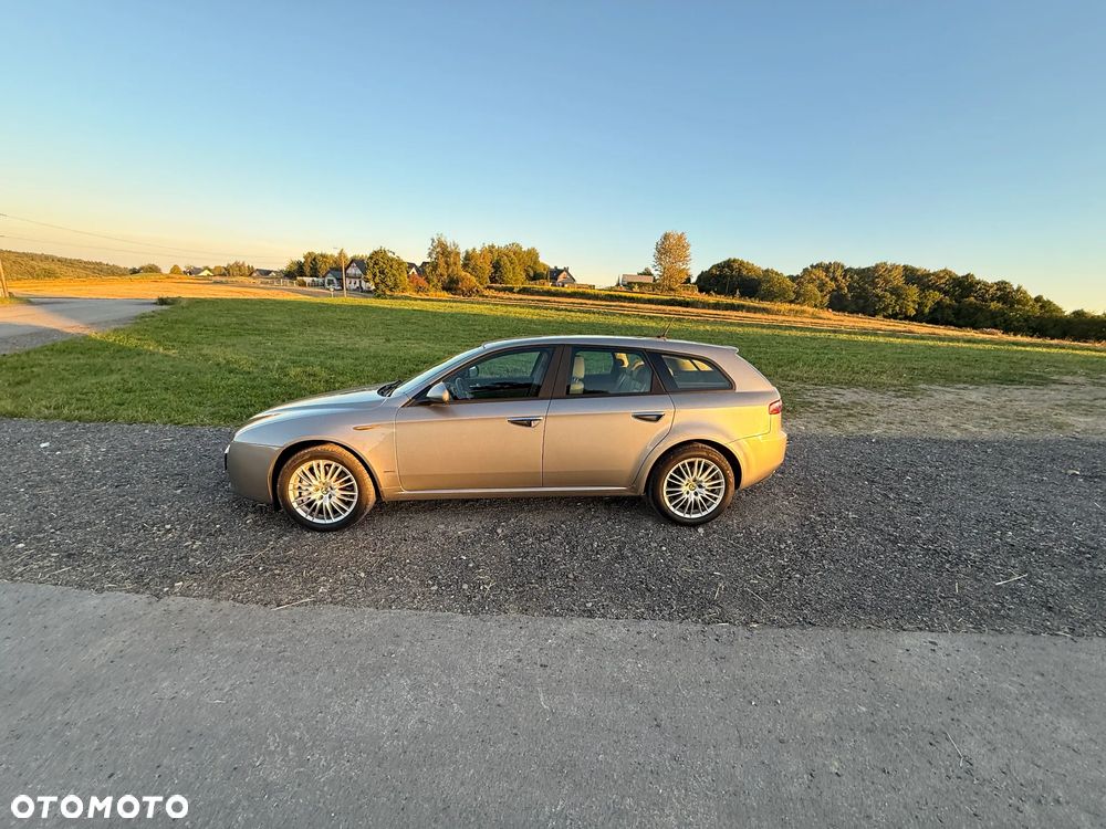Alfa Romeo 159 2.4JTDM Q-Distinctive - 9