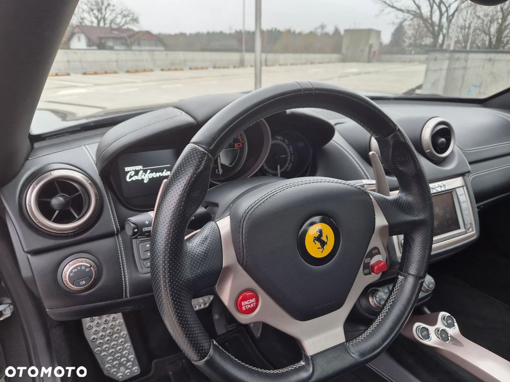 Ferrari California - 33