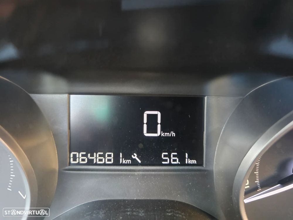 Peugeot 208 82 PureTech Style - 6