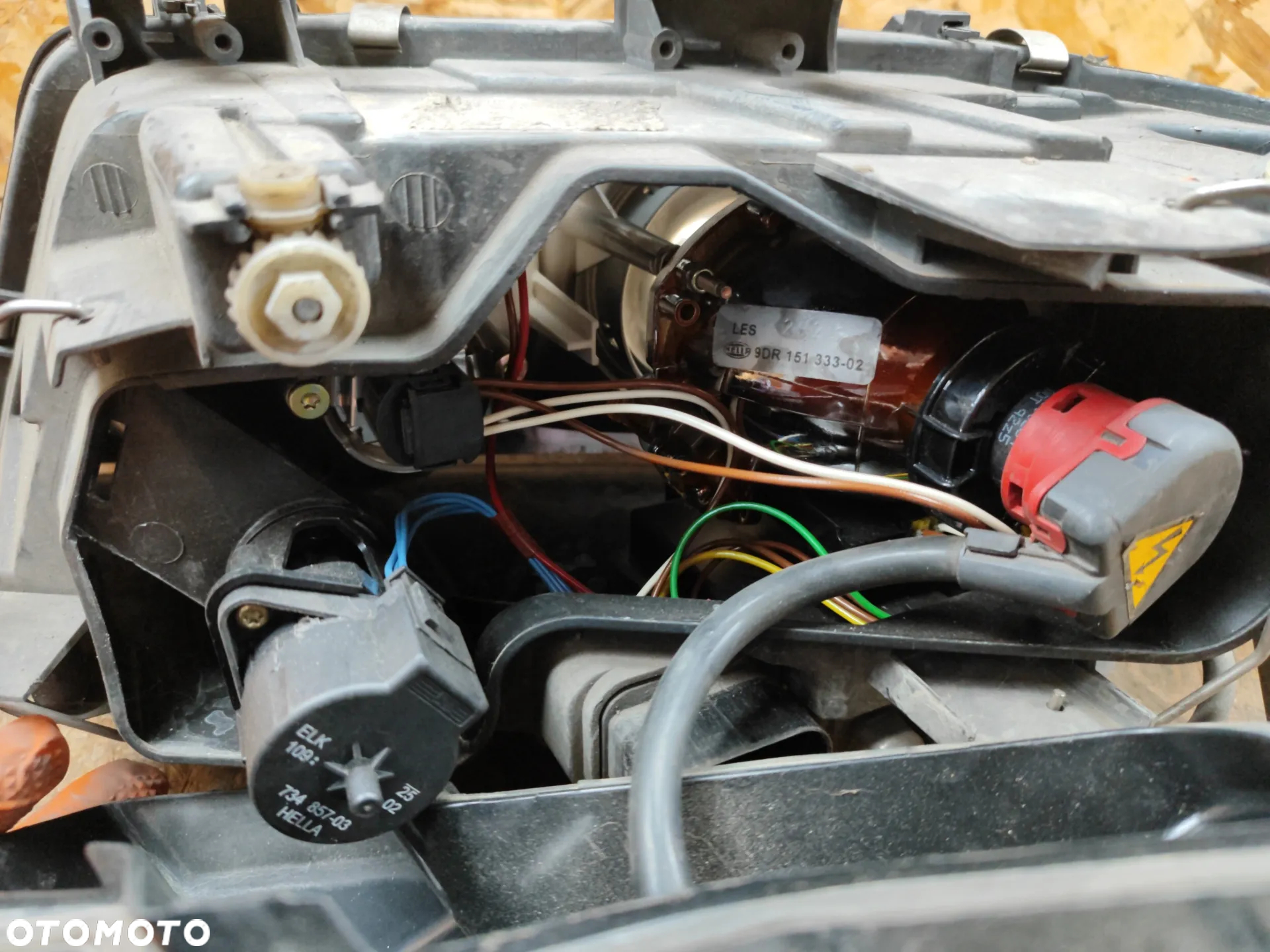 lampa przód prawa / lewa XENON HELLA europa kompletna do Audi A6 C5 97-04r - 6