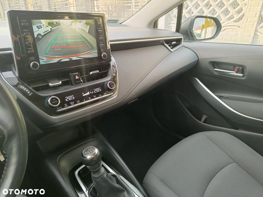 Toyota Corolla 1.6 Comfort - 23