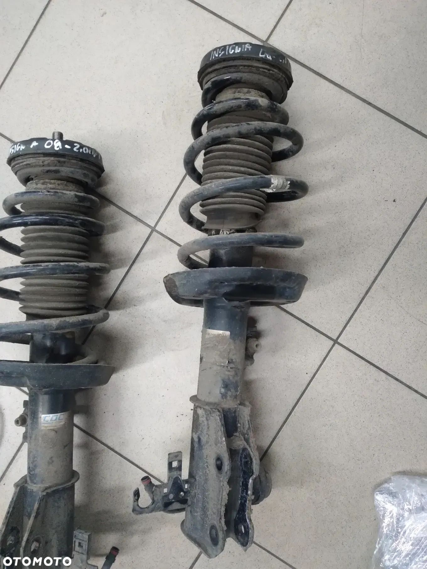 Opel Insignia A 4x4  Amortyzator Ids Cdc Flexridde Lewy i Prawy 13 319 745 13 319 746 - 1