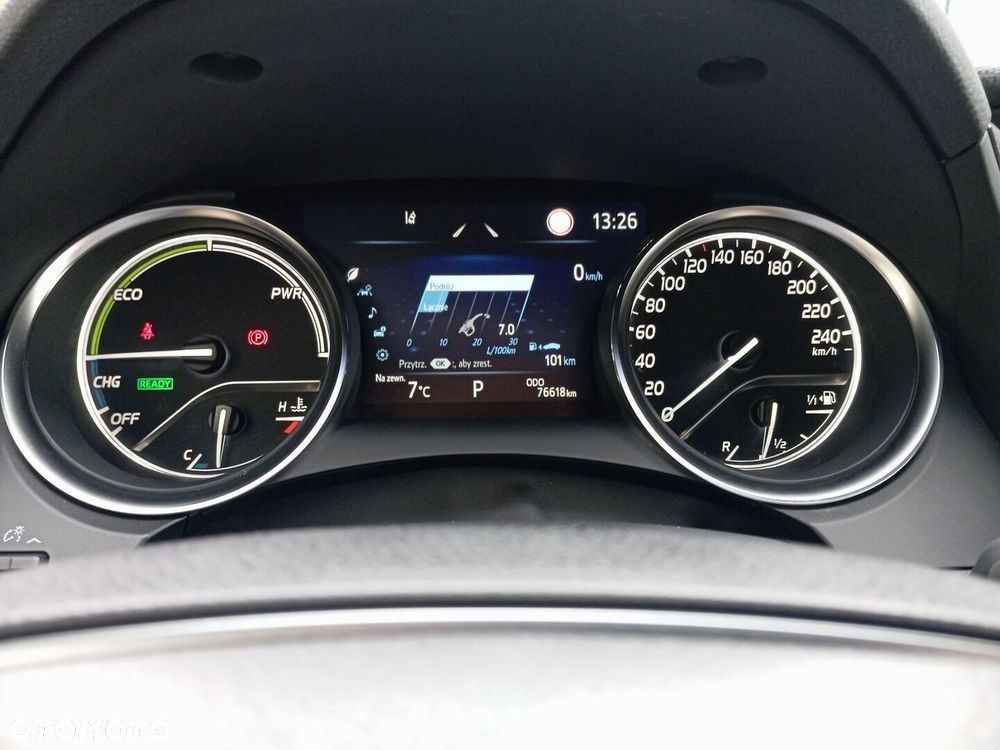 Toyota Camry 2023