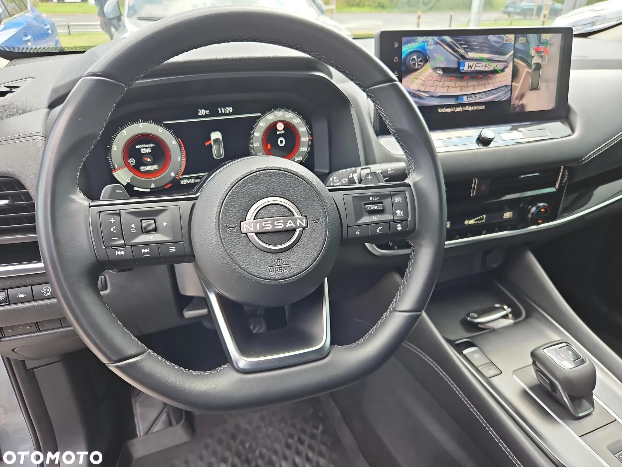 Nissan Qashqai 1.3 DIG-T mHEV N-Connecta Xtronic - 10