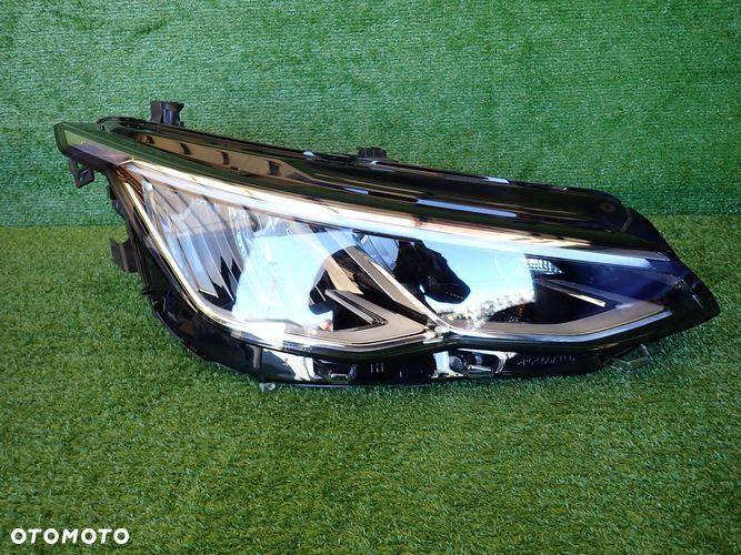VW GOLF VIII 8 LED reflektor prawy lampa prawa 5H1941006B - 1