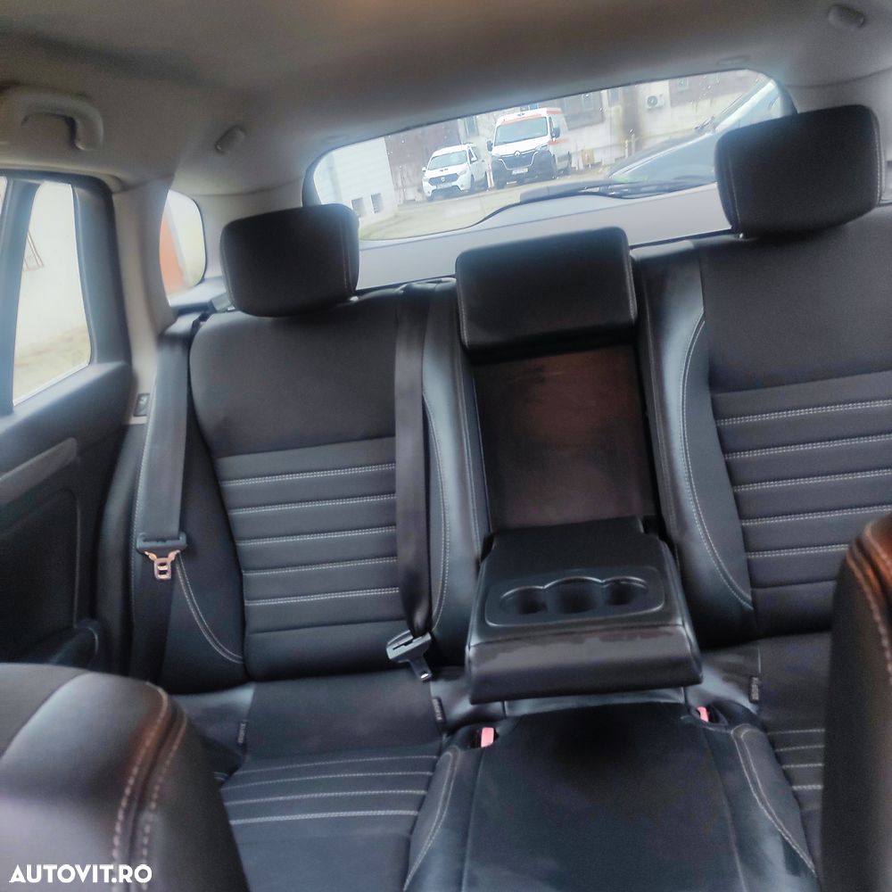 Renault Laguna 2.0dCi Initiale - 11