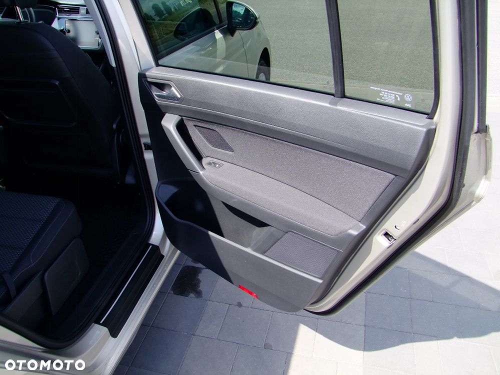 Volkswagen Touran 2.0 TDI BMT SCR Comfortline - 14