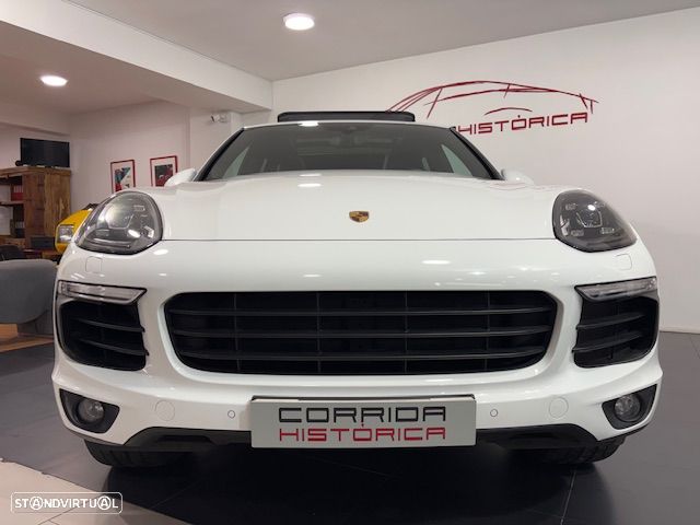 Porsche Cayenne S E-Hybrid Platinum Edition - 56