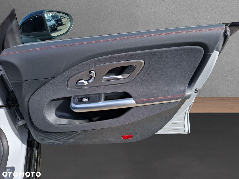 Mercedes-Benz CLA 200 mHEV 8G-DCT - 18