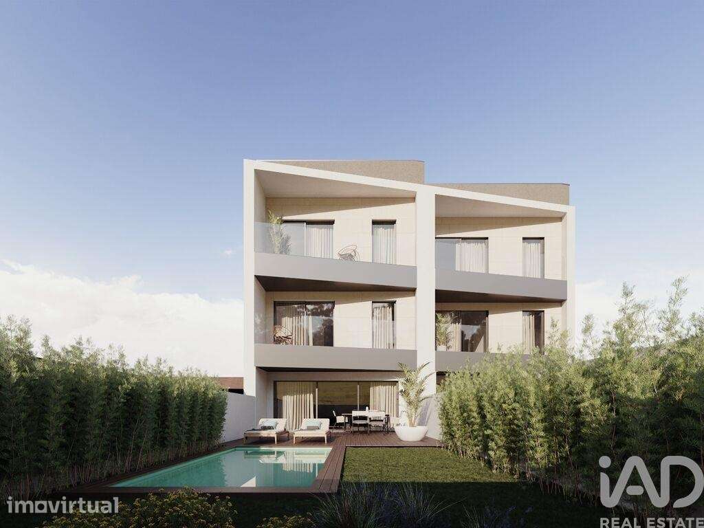 Casa / Villa T4 em Coronado (São Romão e São Mamede) de 270,00 m2 - Grande imagem: 2/24