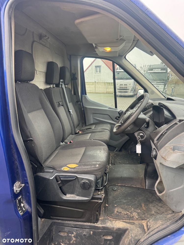 Ford Transit 2.0 Ecoblue TDCi 170 kM L3H3 - 11