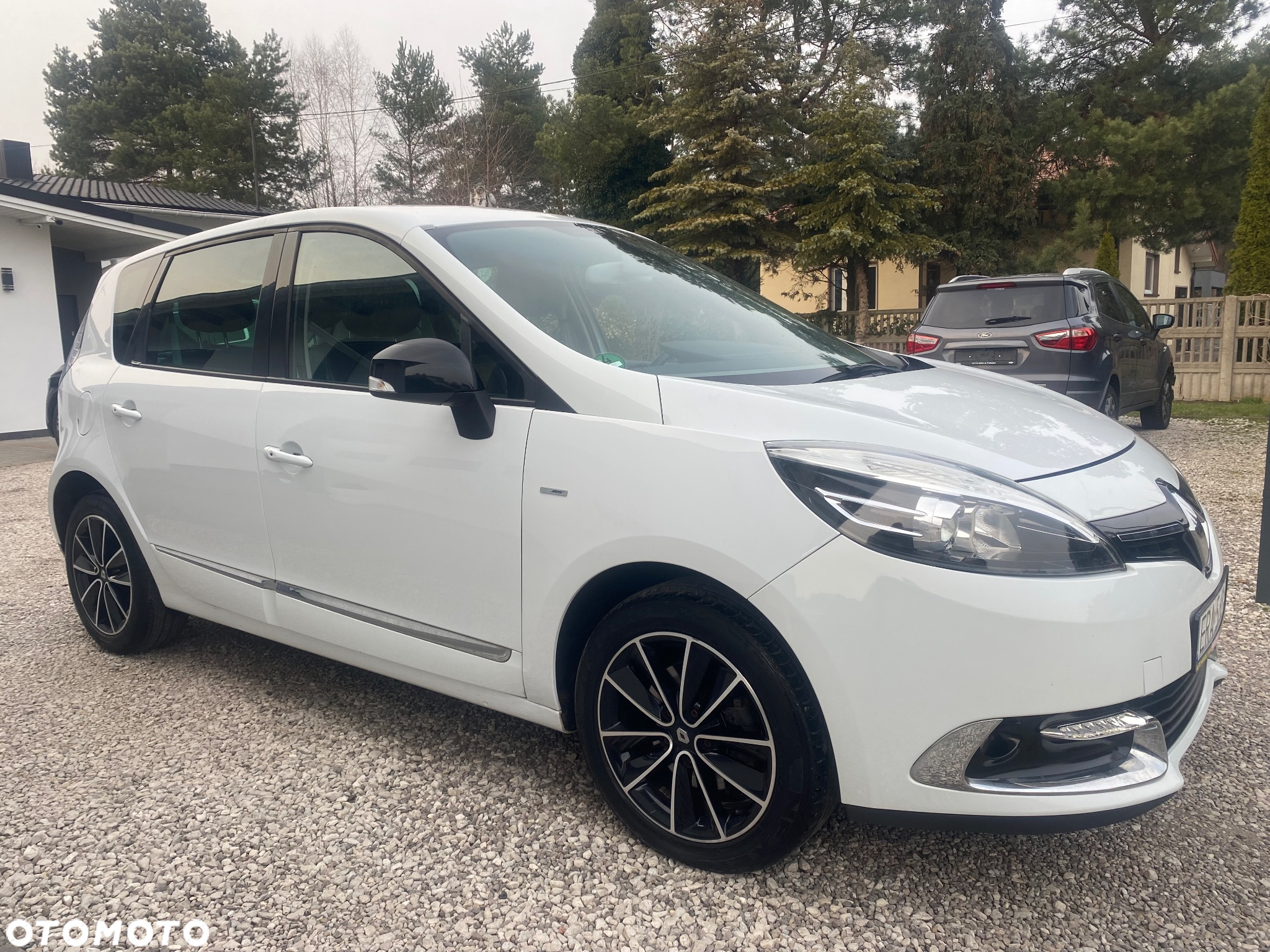 Renault Scenic ENERGY TCe 130 S&S Bose Edition - 10