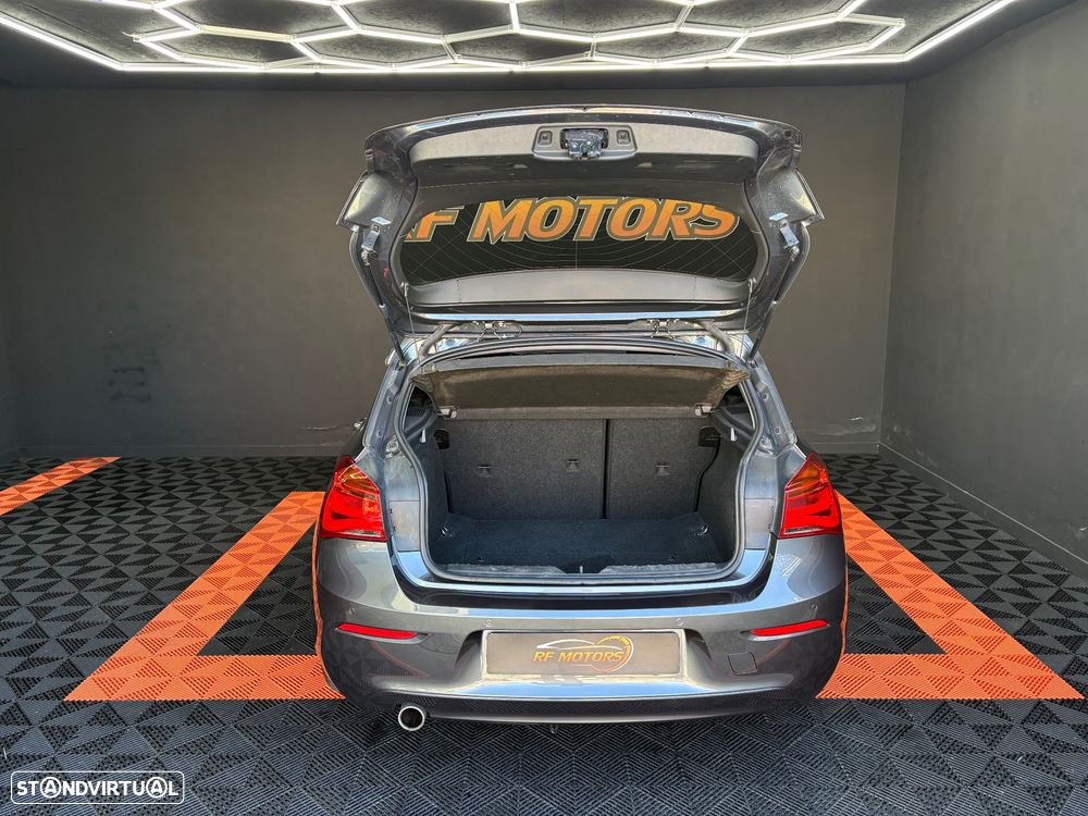 BMW 116 d Sport Line - 27