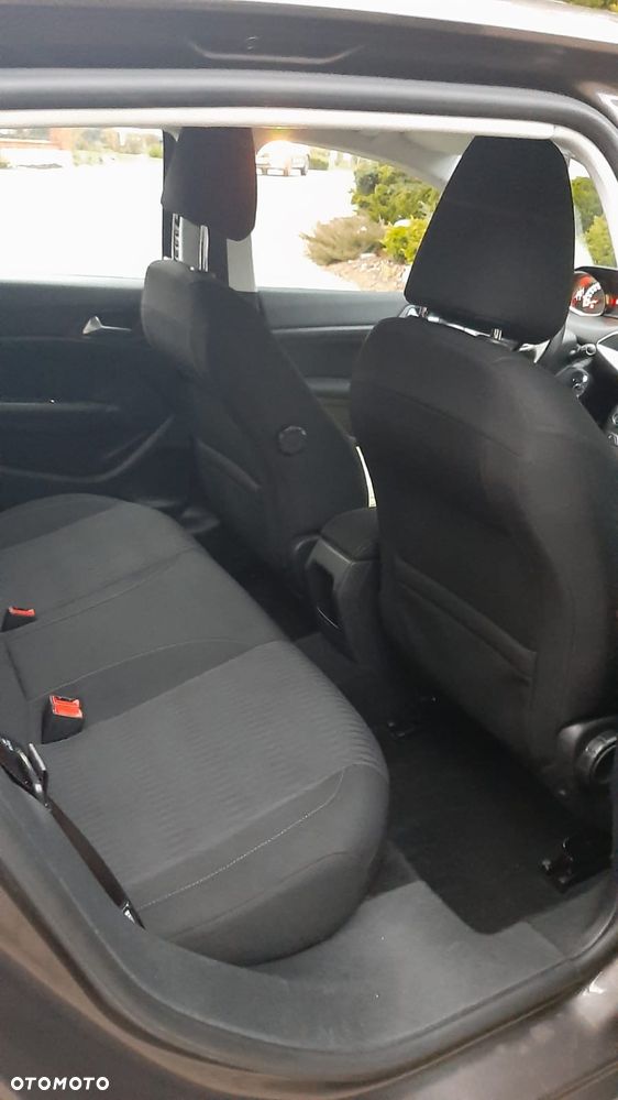 Peugeot 308 1.6 HDi Access - 18