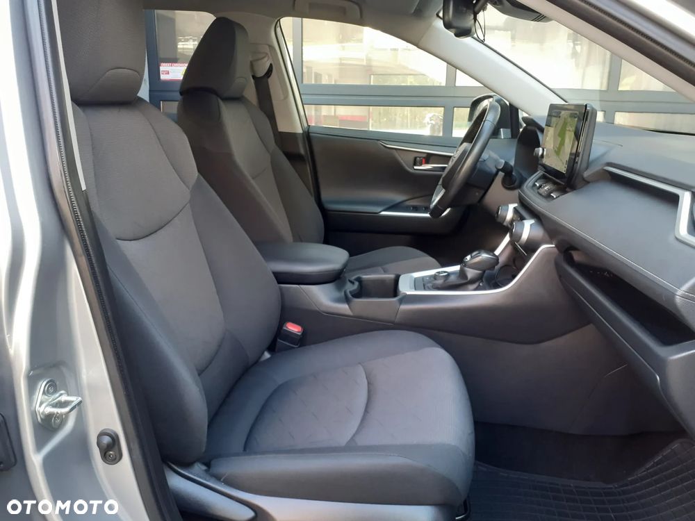 Toyota RAV4 - 27