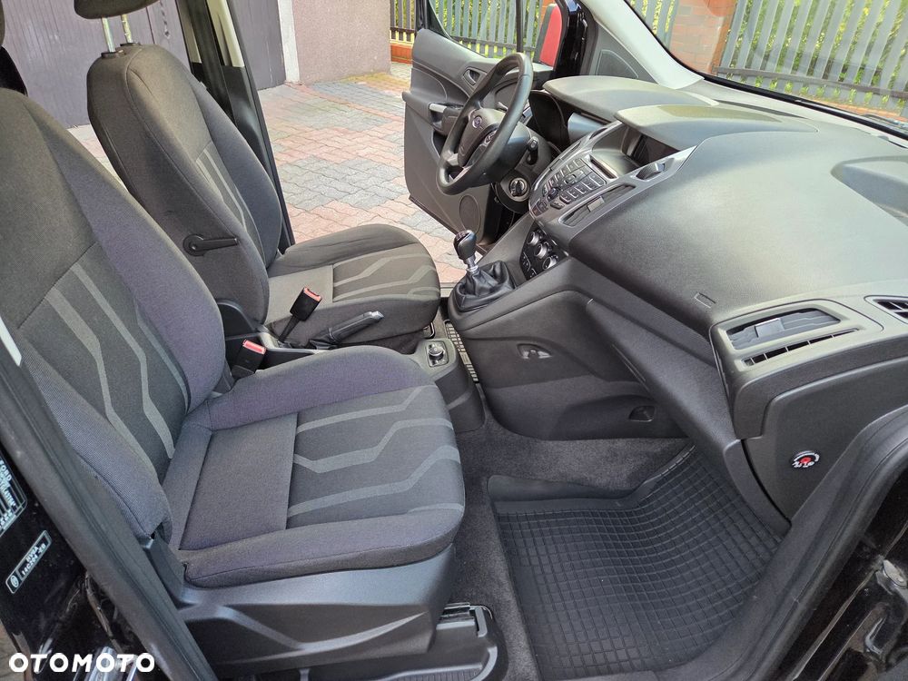 Ford Tourneo Connect - 29