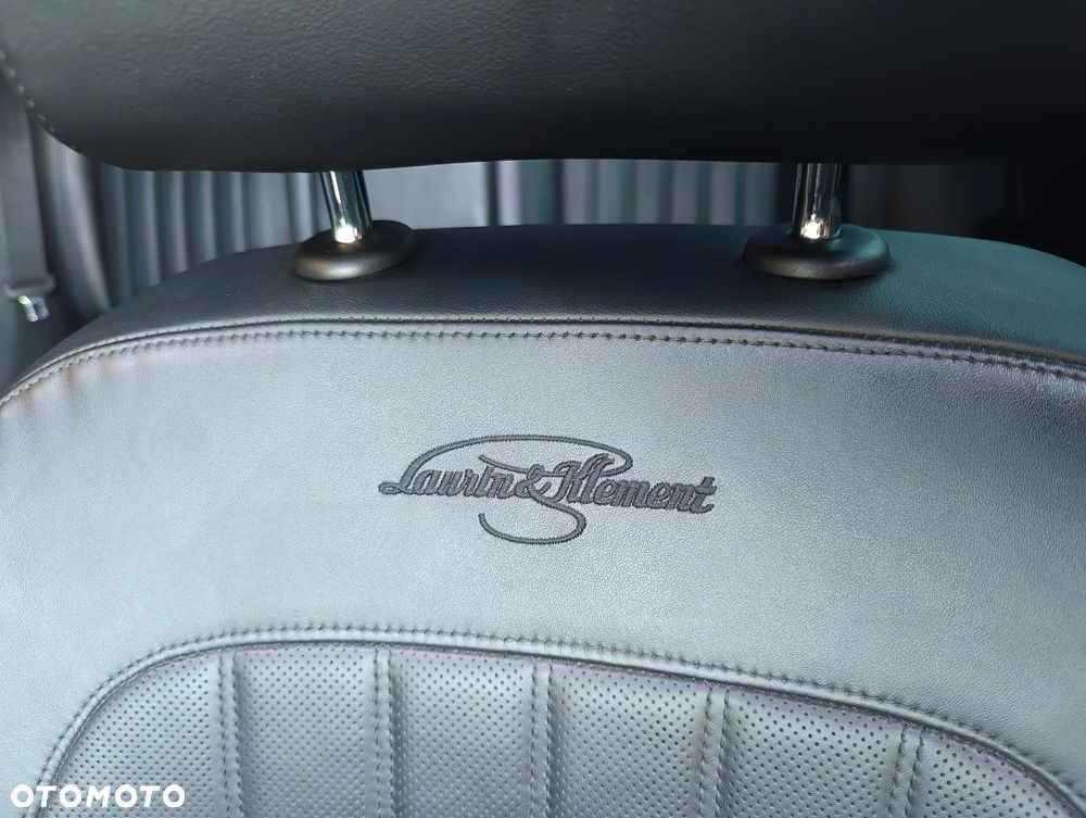 Skoda Superb 2.0 TDI DSG Premium Edition - 6