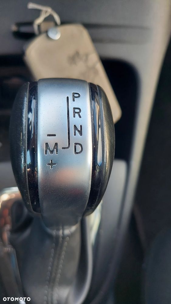 Renault Captur ENERGY dCi 90 EDC Initiale Paris - 22