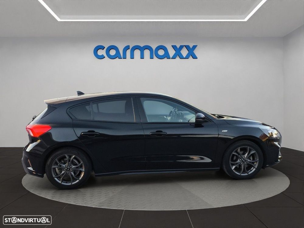 Ford Focus 1.0 EcoBoost MHEV ST-Line - 4