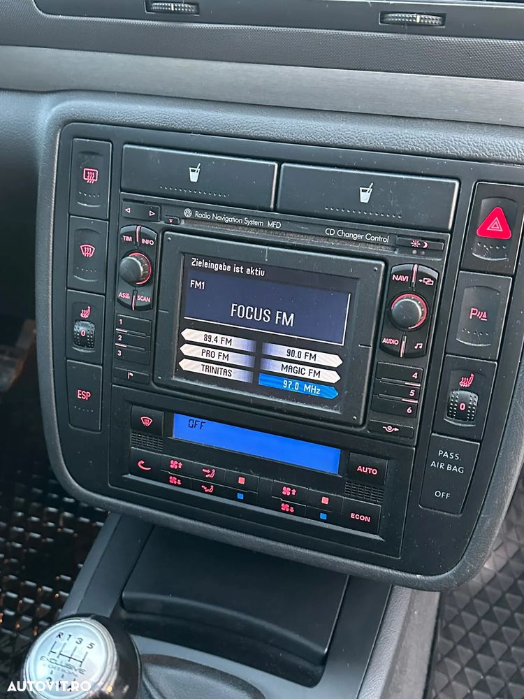 Volkswagen Sharan - 24