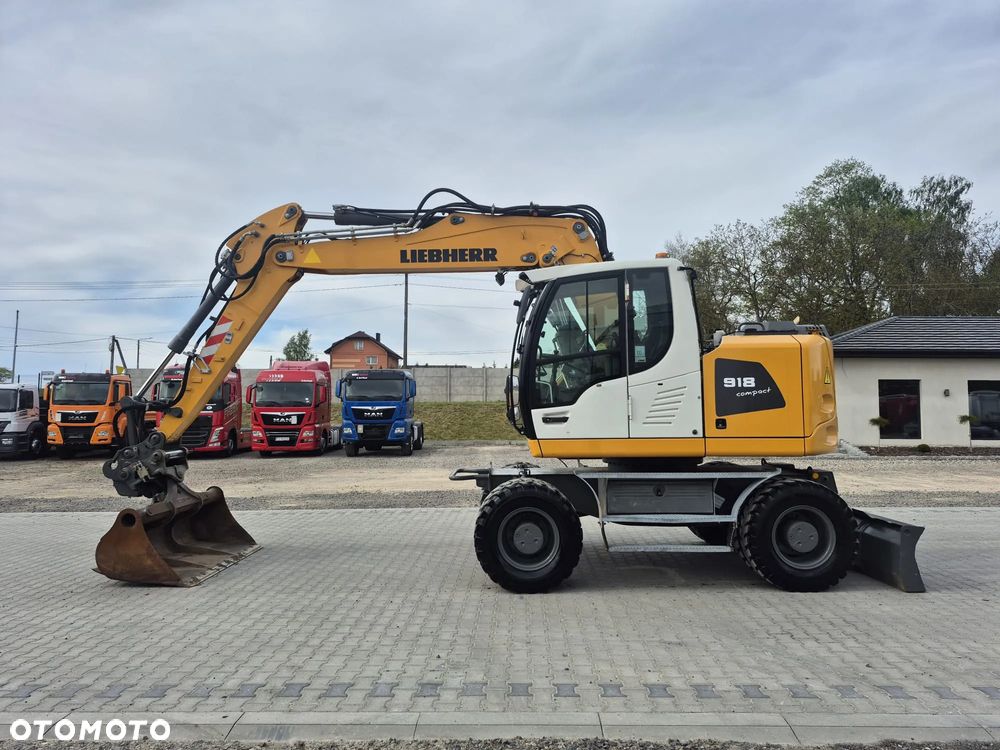 Liebherr / LIEBHERR 918 / COMPACT - 32