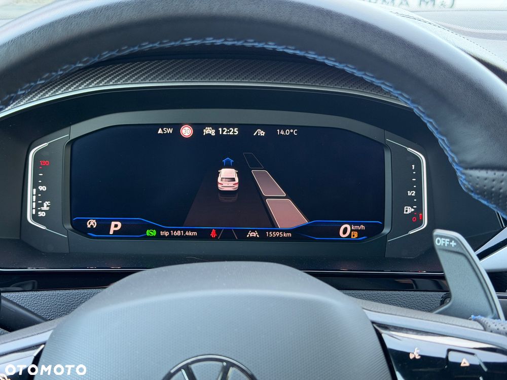 Volkswagen Arteon 2.0 TSI 4Motion R DSG - 32