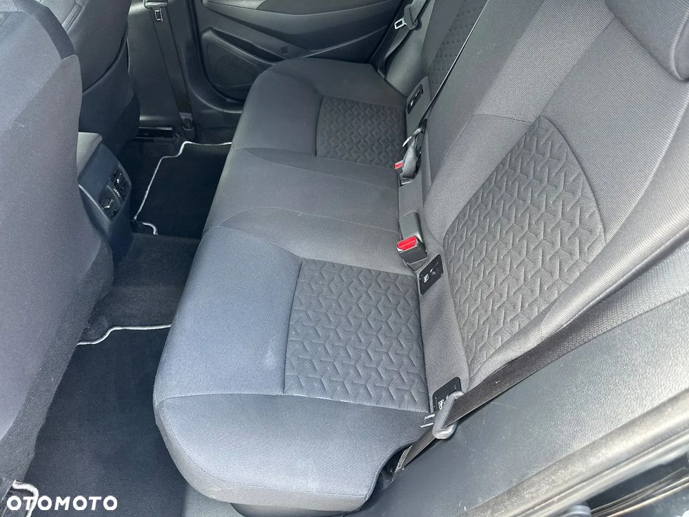 Toyota Corolla - 27