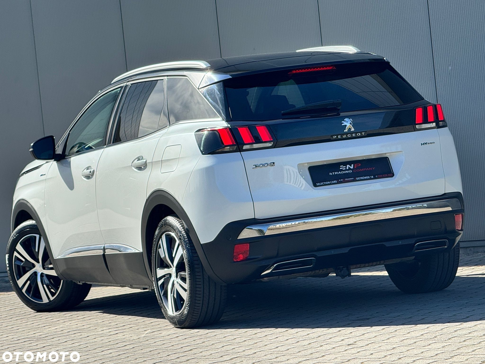 Peugeot 3008 1.6 PureTech HYbrid GT Line S&S EAT8 - 38