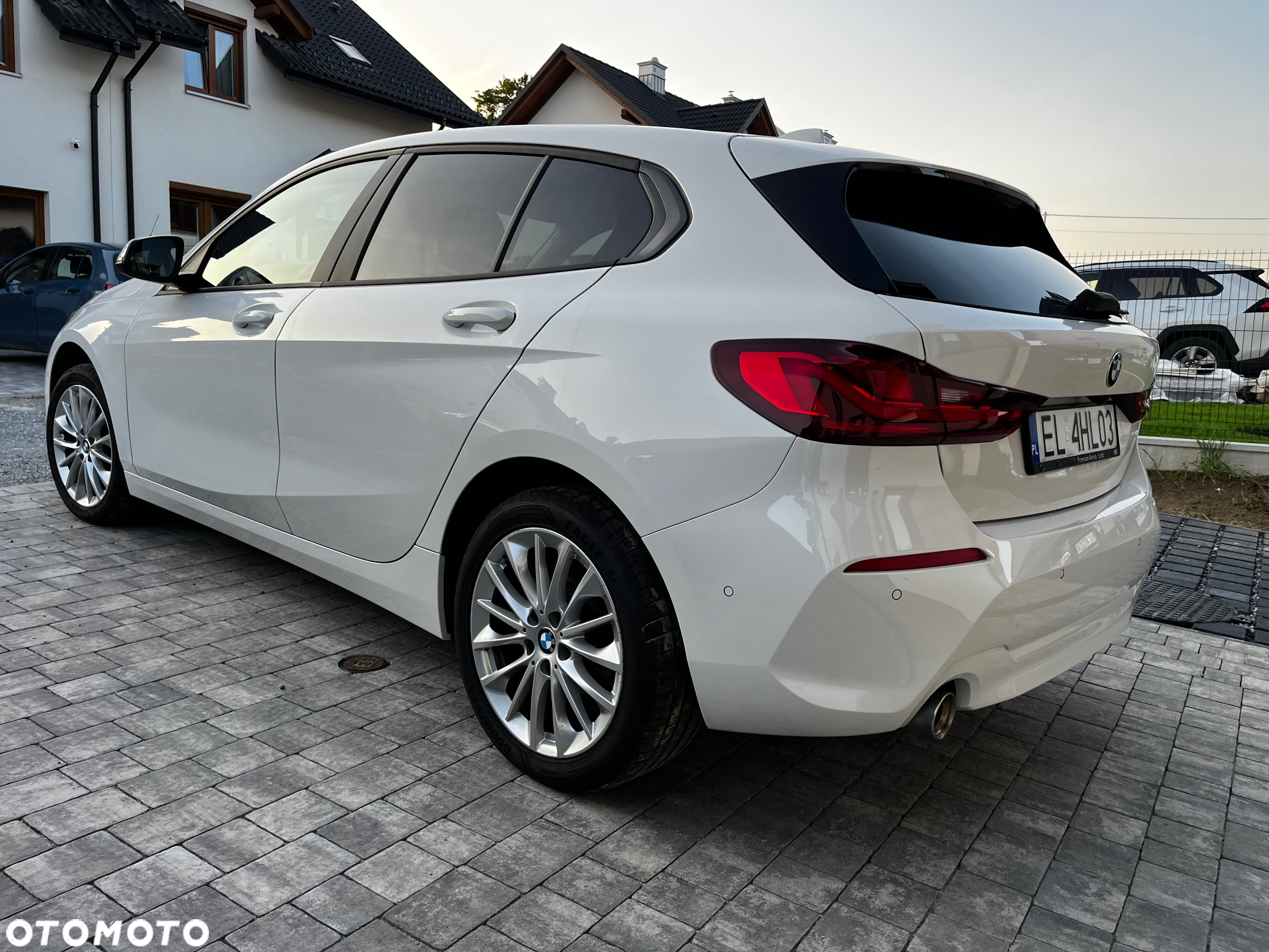 BMW Seria 1 118i Advantage - 9