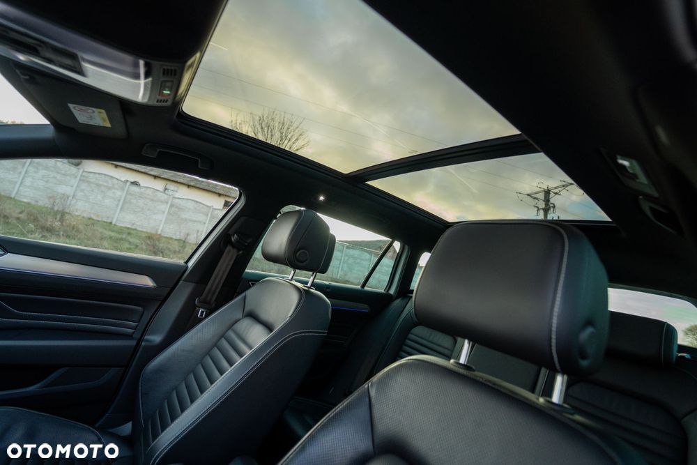 Volkswagen Passat 2.0 TDI Elegance DSG - 27