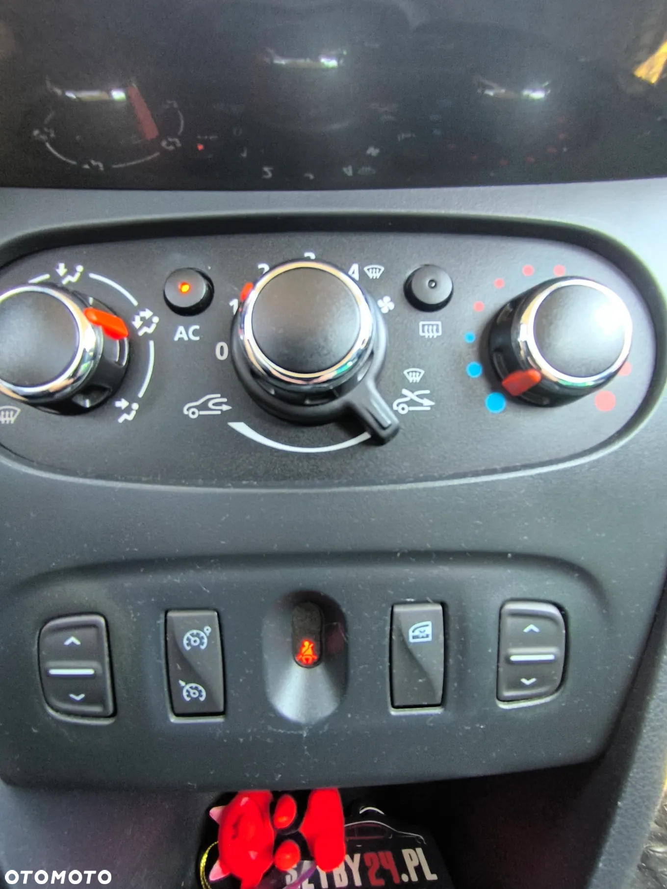 Dacia Sandero Stepway TCe 90 Prestige - 18
