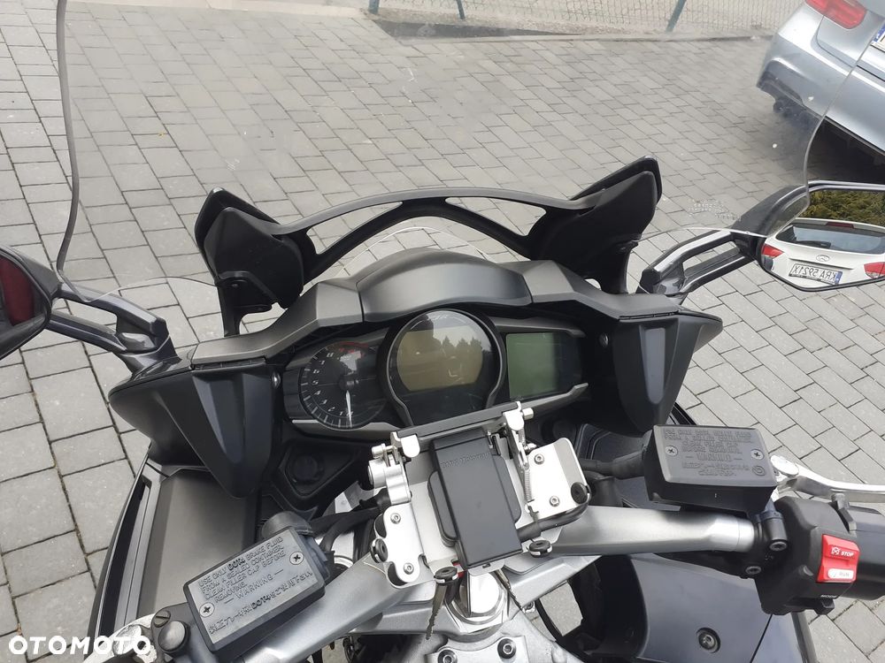 Yamaha FJR - 8