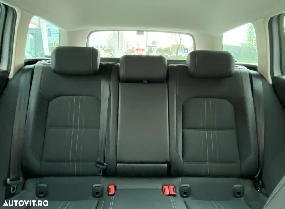 Volkswagen Passat Alltrack 2.0 TDI 4Motion - 28
