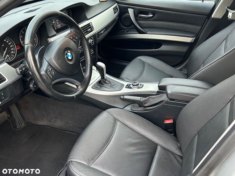 BMW Seria 3 - 31