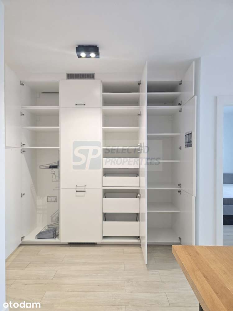 Nowoczesne, widne, park, balkon 11m2, garaż