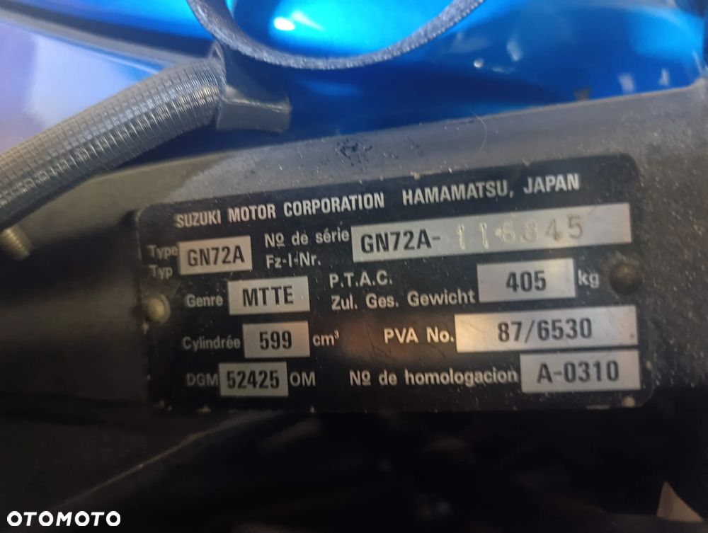 Suzuki GSX - 24