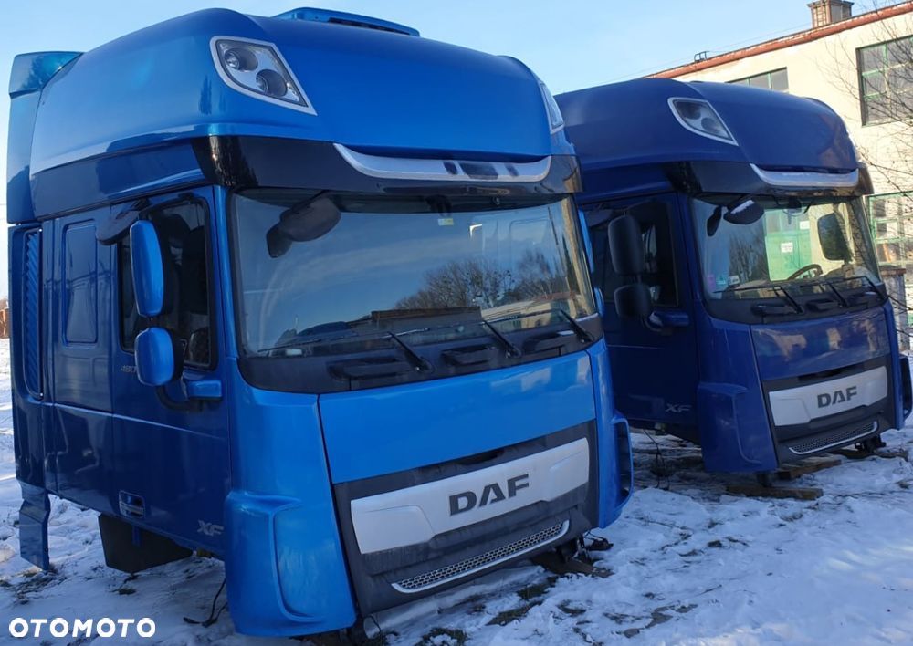 KABINA Z KLIMATYZACJĄ 2018r. DAF XF 106 LIFT SUPER SPACE CAB - 14
